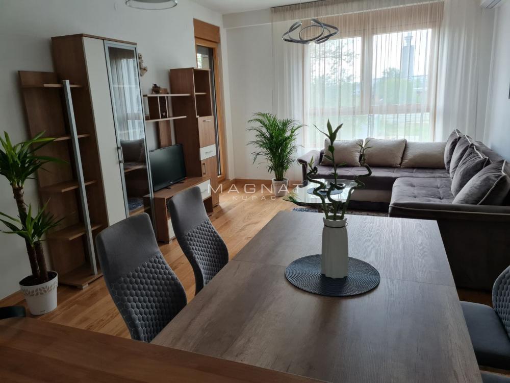 Slika 3 - Tadije Sondermajera, Dvosoban stan za izdavanje, 56m2, 1.200€