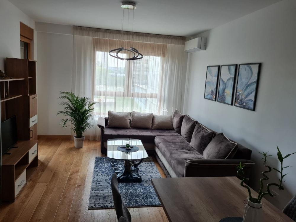 Slika 2 - Tadije Sondermajera, Dvosoban stan za izdavanje, 56m2, 1.200€