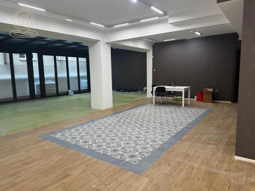 Slika 4 -  Lokal za izdavanje, 230m2, 4.400€