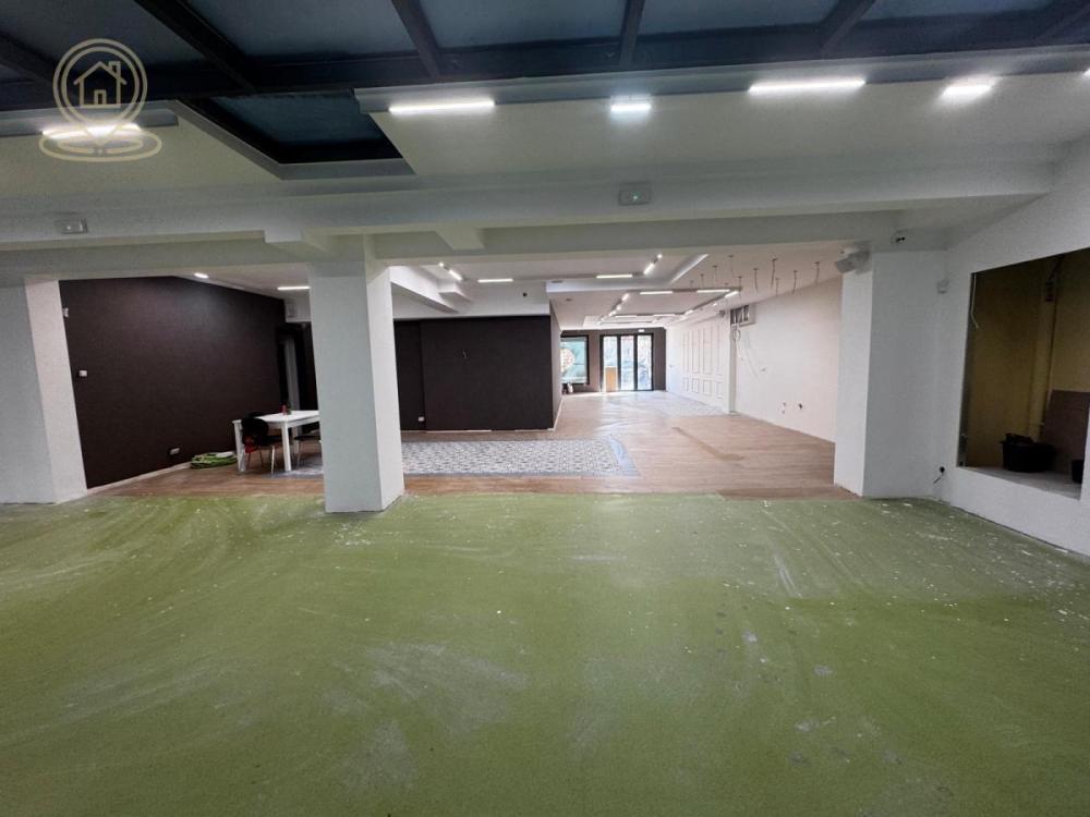 Slika 5 -  Lokal za izdavanje, 230m2, 4.400€