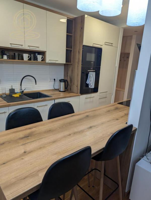 Slika 1 - Dvosoban stan za izdavanje, 44m2, 700€