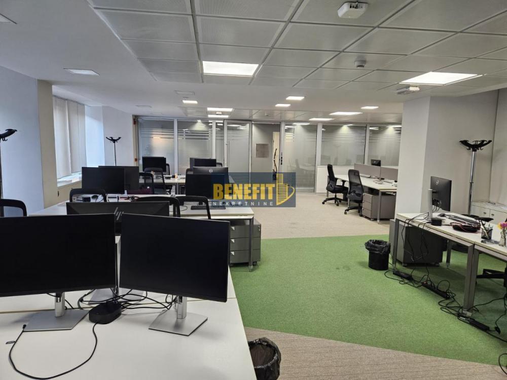 Glavna slika - Lokal za izdavanje, 300m2, 3.900€