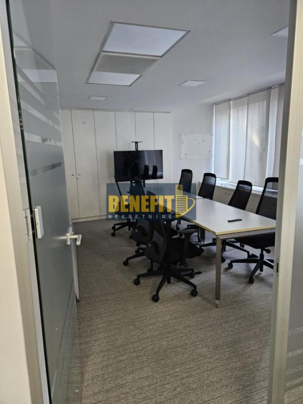 Slika 4 -  Lokal za izdavanje, 300m2, 3.900€