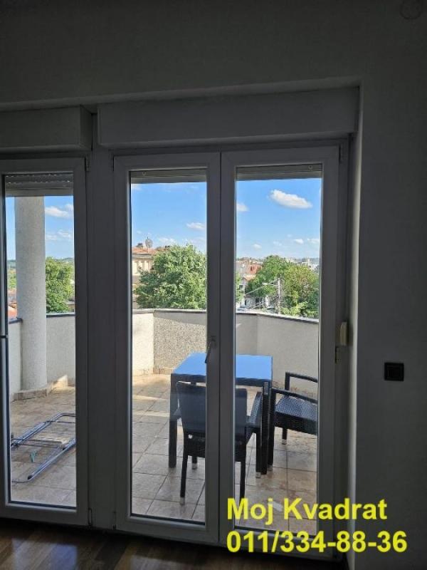 Slika 10 - Trosoban stan za izdavanje, 92m2, 800€