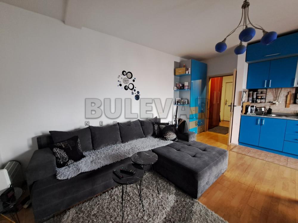 Slika 1 - Bulevar Nemanjića, Jednoiposoban stan na prodaju, 45m2, 83.200€