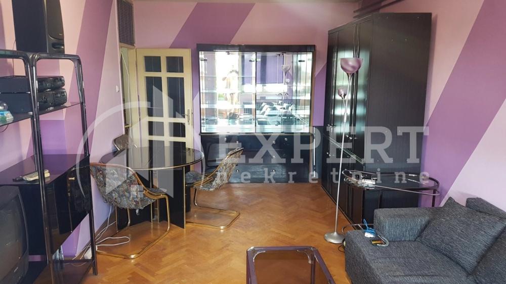 Slika 6 - Sinđelićev trg, Troiposoban stan za izdavanje, 77m2, 360€