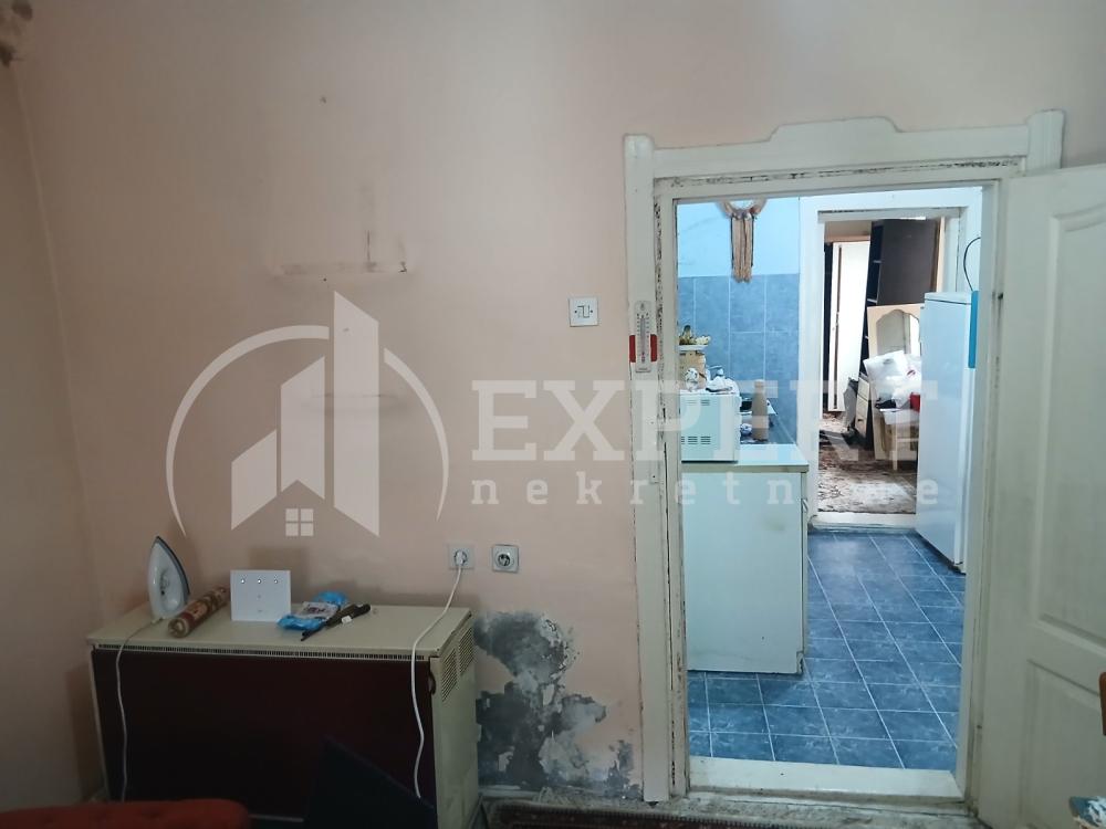 Slika 7 - Dimitrovgradska,  Kuća na prodaju, 125m2, 100.000€