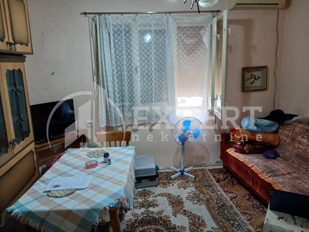 Slika 6 - Dimitrovgradska,  Kuća na prodaju, 125m2, 100.000€