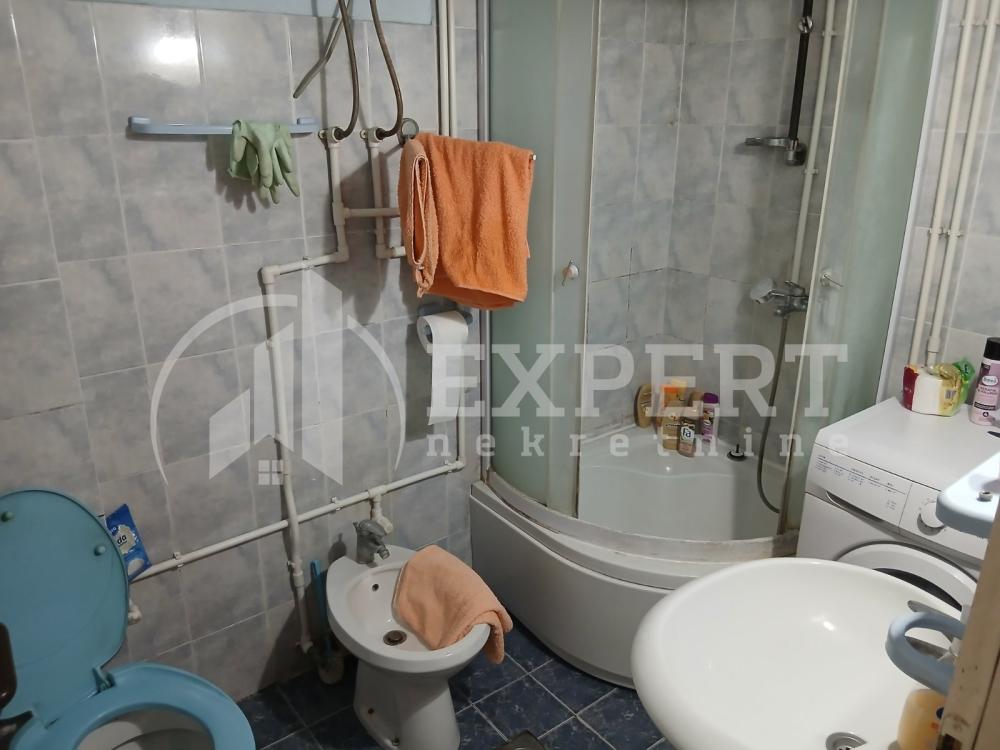 Slika 9 - Dimitrovgradska,  Kuća na prodaju, 125m2, 100.000€