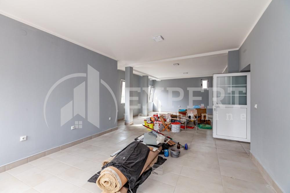 Slika 5 - Knjazevačka,  Lokal na prodaju, 189m2, 331.260€