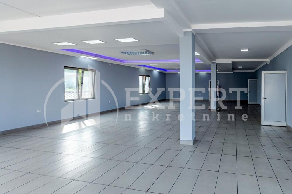 Slika 3 - Knjazevačka,  Lokal na prodaju, 189m2, 331.260€