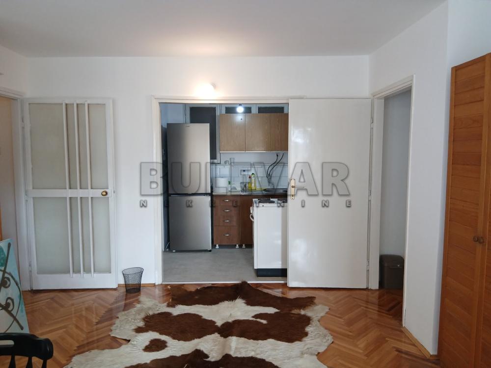 Slika 6 - Generala Milojka Lešjanina, Četvorosoban stan za izdavanje, 71m2, 400€