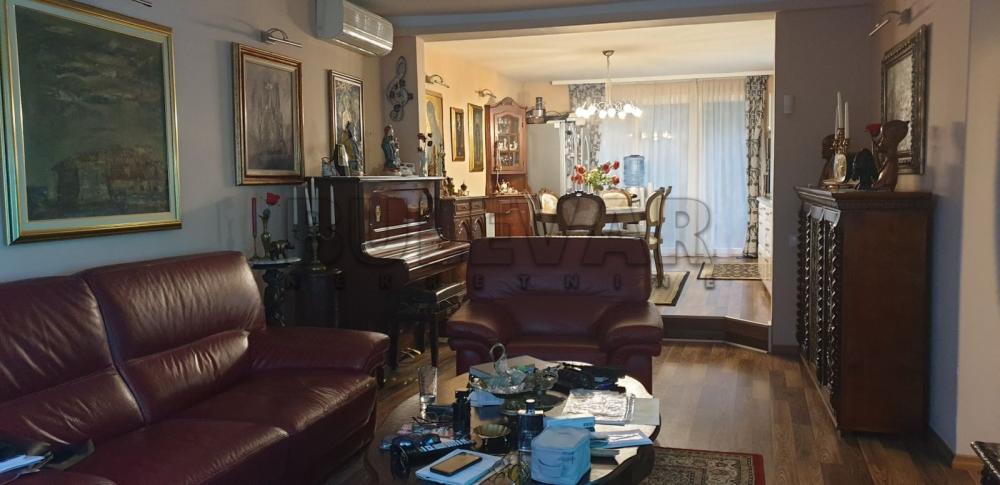 Slika 4 - Žrtava fašizma,  Kuća za izdavanje, 400m2, 1.500€