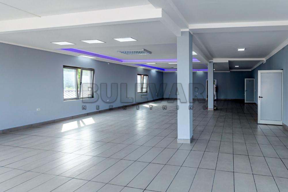 Slika 3 - Knjazevačka,  Lokal na prodaju, 189m2, 331.260€