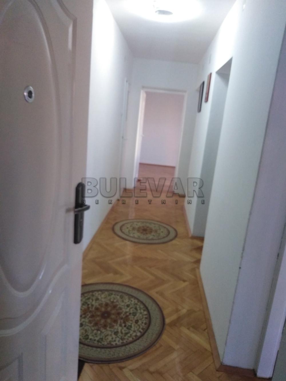 Slika 5 - Strahinjića Bana,  Lokal za izdavanje, 60m2, 350€
