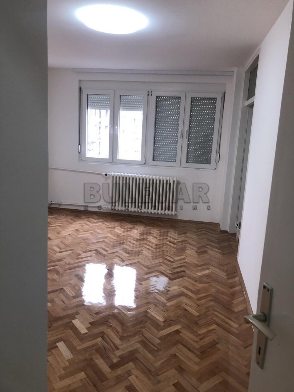 Glavna slika -Bulevar dr Zorana,  Lokal za izdavanje, 45m2, 350€