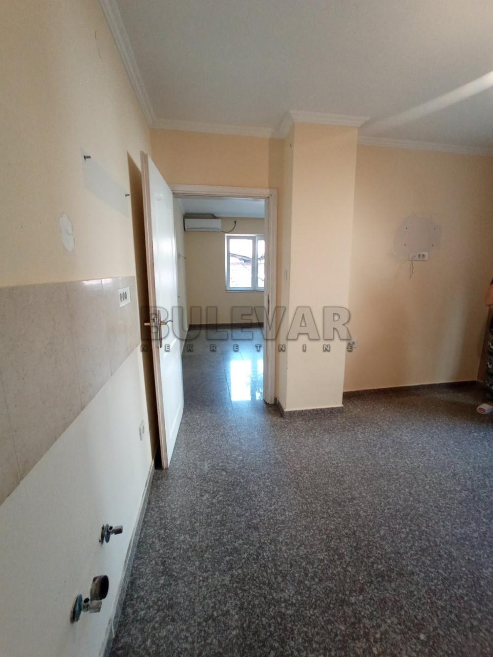 Slika 4 - Jeronimova,  Lokal za izdavanje, 70m2, 1.000€