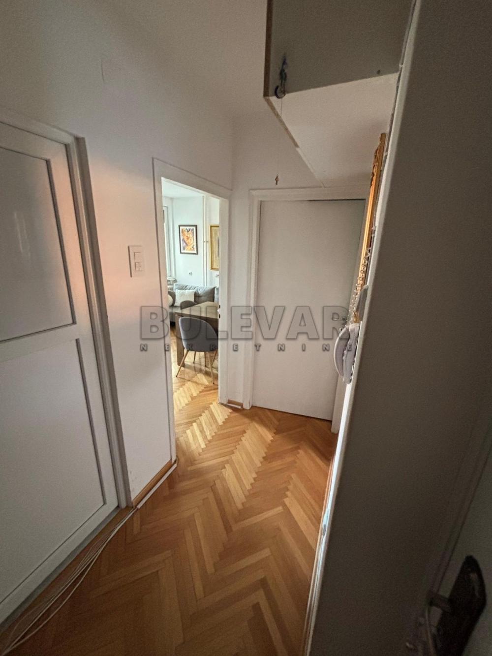 Slika 8 - Rajićeva, Jednoiposoban stan za izdavanje, 40m2, 390€