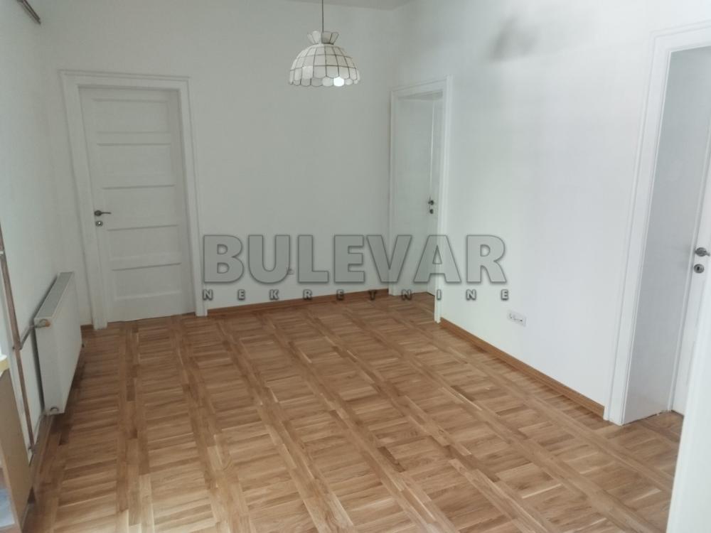 Slika 3 - Stara železnička kolonija, Četvorosoban stan na prodaju, 90m2, 159.500€