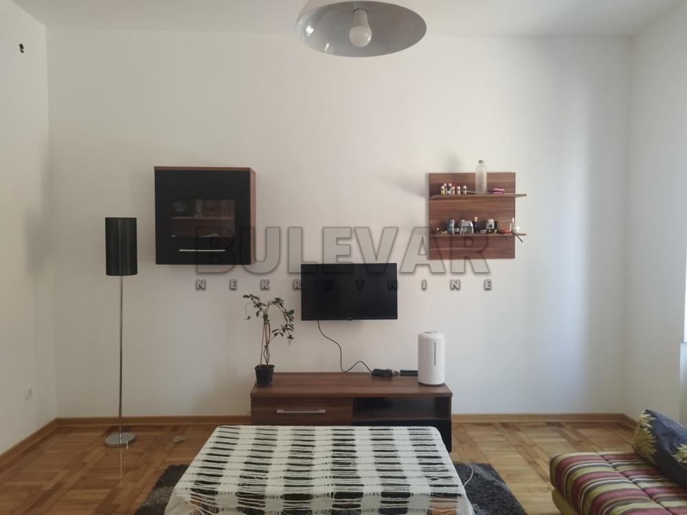 Glavna slika -Stara železnička kolonija, Četvorosoban stan na prodaju, 90m2, 159.500€