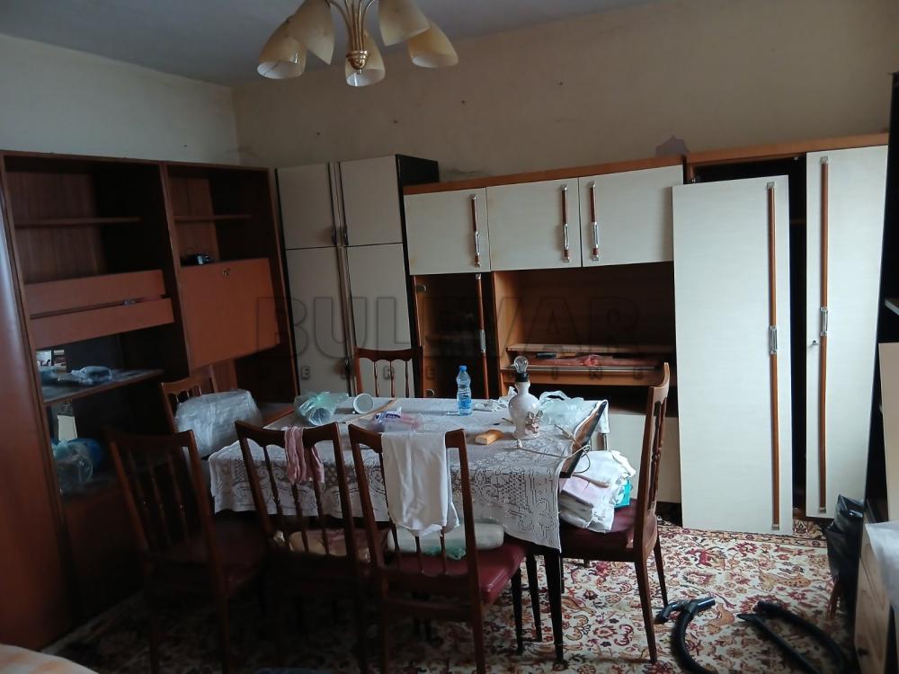 Slika 11 - Dimitrovgradska,  Kuća na prodaju, 125m2, 100.000€