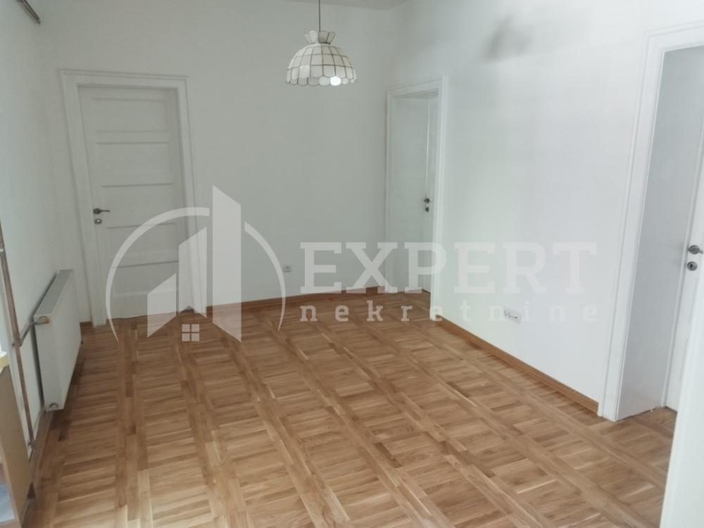 Slika 3 - Stara železnička kolonija, Četvorosoban stan na prodaju, 90m2, 159.500€