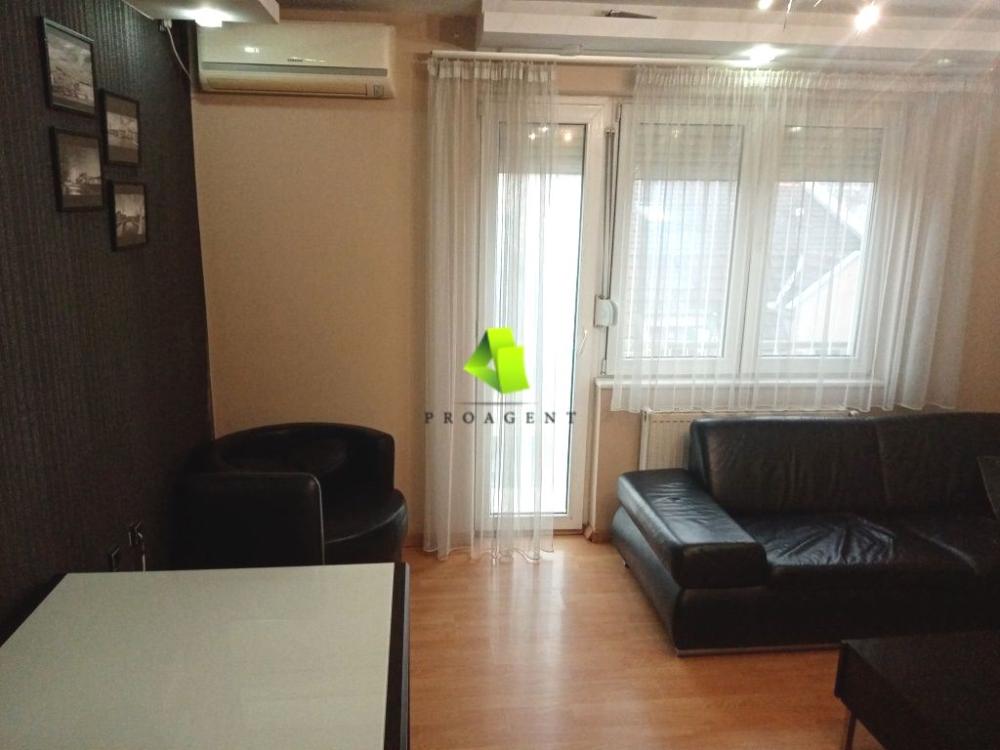 Slika 1 - Trosoban stan za izdavanje, 71m2, 400€