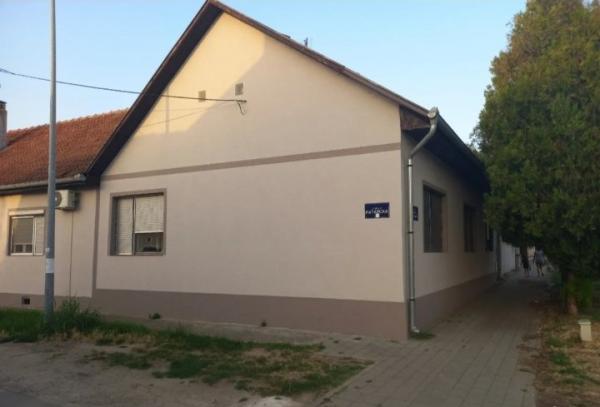 Slika 4 - Cara Lazara,  Kuća na prodaju, 153m2, 195.000€