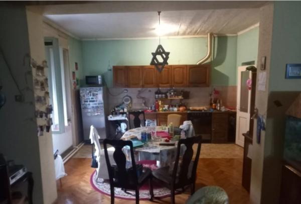 Slika 1 - Cara Lazara,  Kuća na prodaju, 153m2, 195.000€