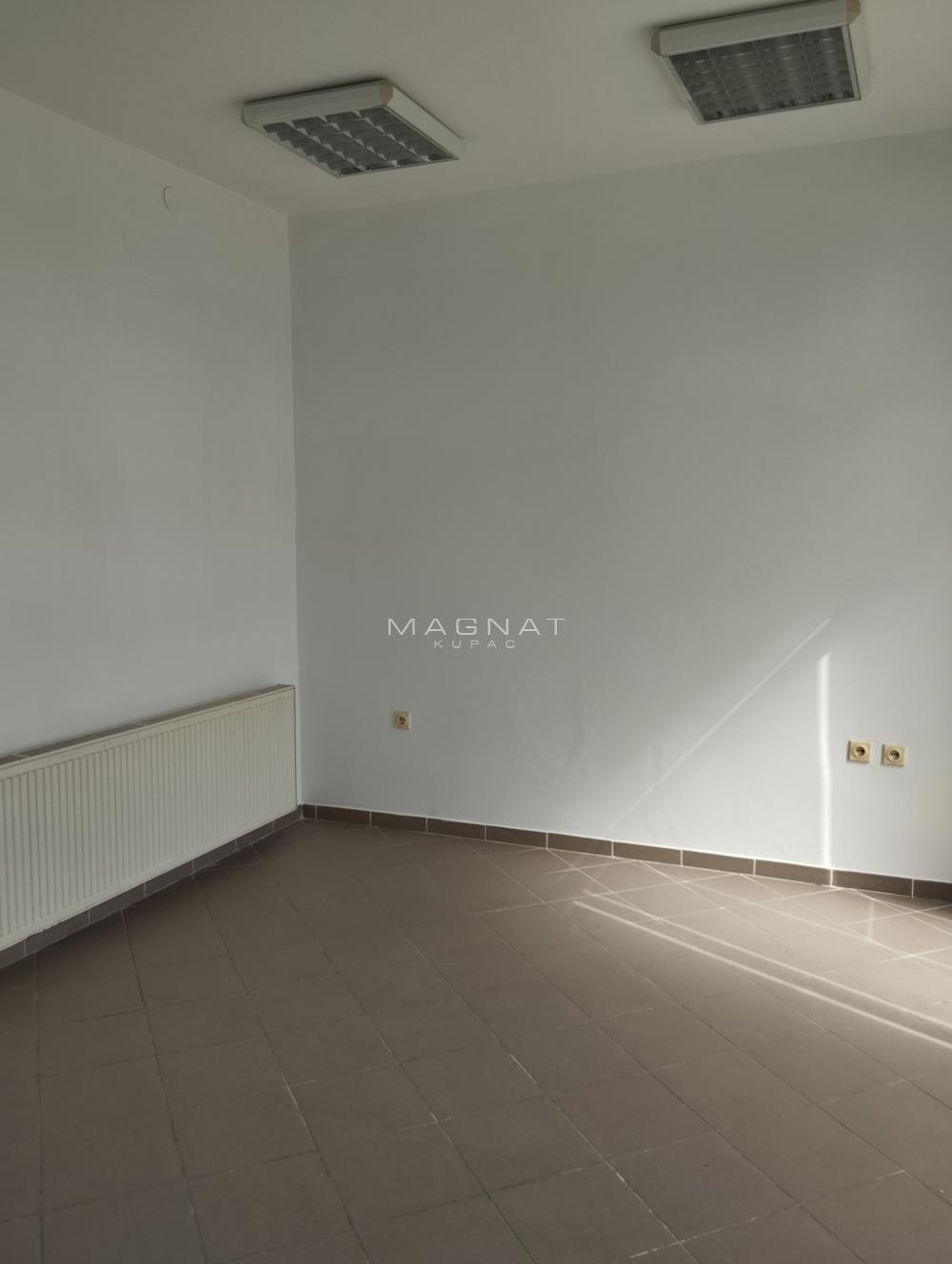 Slika 11 - Rasinska,  Kuća na prodaju, 480m2, 400.000€