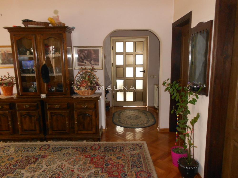 Slika 6 - Rasinska,  Kuća na prodaju, 480m2, 400.000€