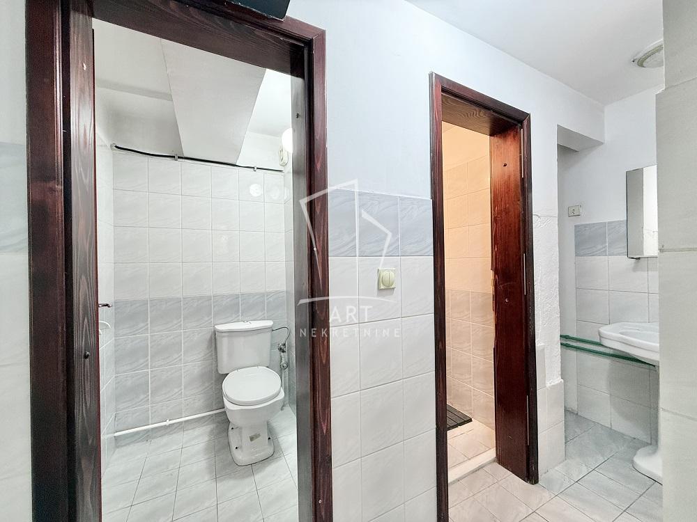 Slika 9 - Nebojšina,  Lokal na prodaju, 100m2, 210.000€