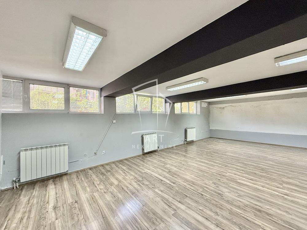 Slika 5 - Nebojšina,  Lokal na prodaju, 100m2, 210.000€