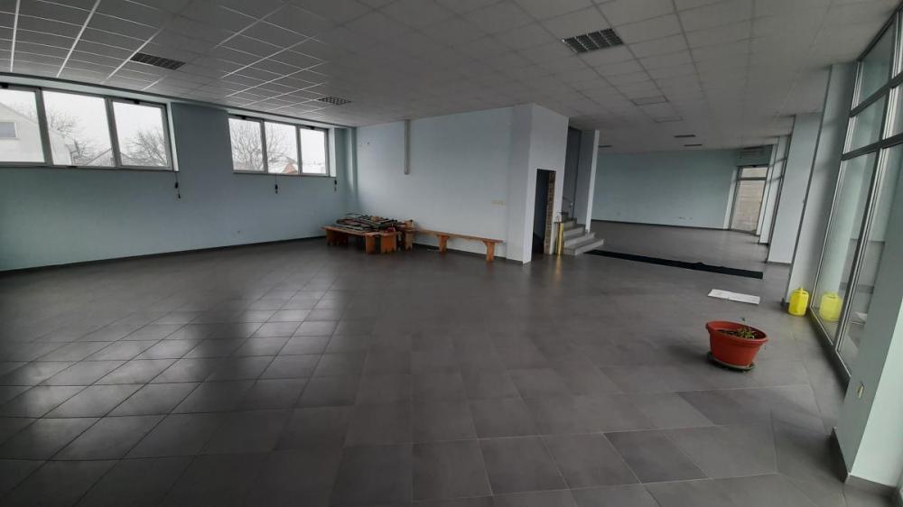 Slika 3 -  Lokal na prodaju, 727m2, 1.236.000€