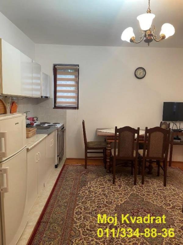 Slika 2 - Dvoiposoban stan za izdavanje, 64m2, 400€