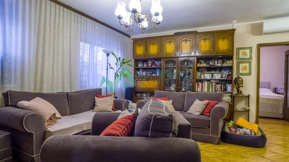 Slika 1 - Četvorosoban stan na prodaju, 94m2, 200.850€