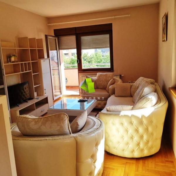 Slika 1 - Jednoiposoban stan za izdavanje, 62m2, 450€