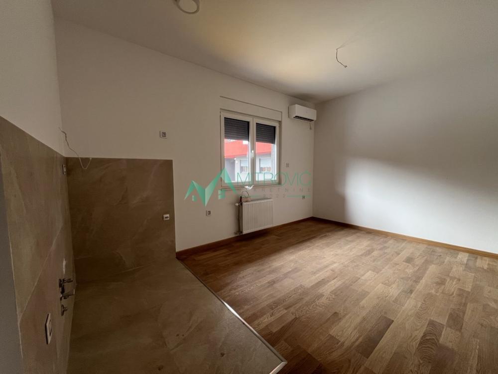 Glavna slika -Jednoiposoban stan na prodaju, 37m2, 107.000€