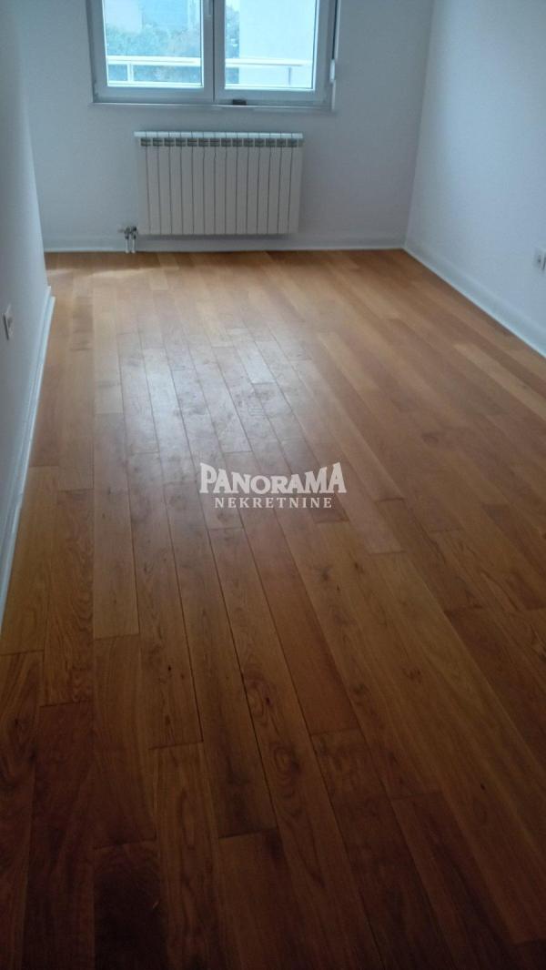 Slika 1 - Čelopečka, Četvorosoban stan na prodaju, 110m2, 460.110€