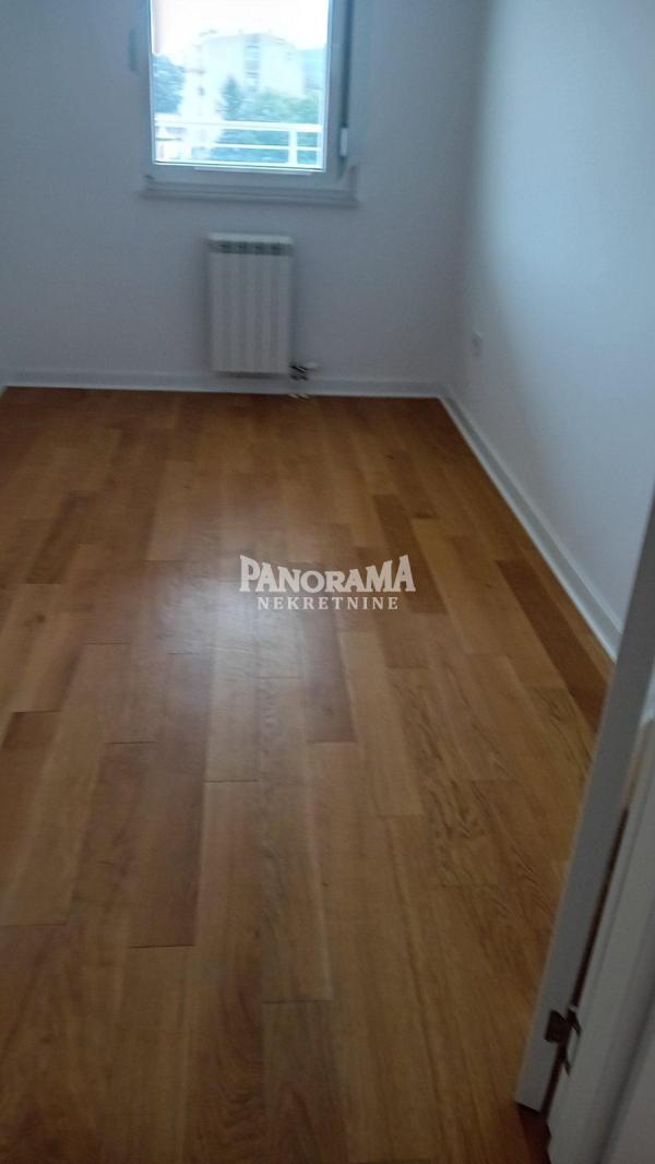 Slika 3 - Čelopečka, Četvorosoban stan na prodaju, 110m2, 460.110€