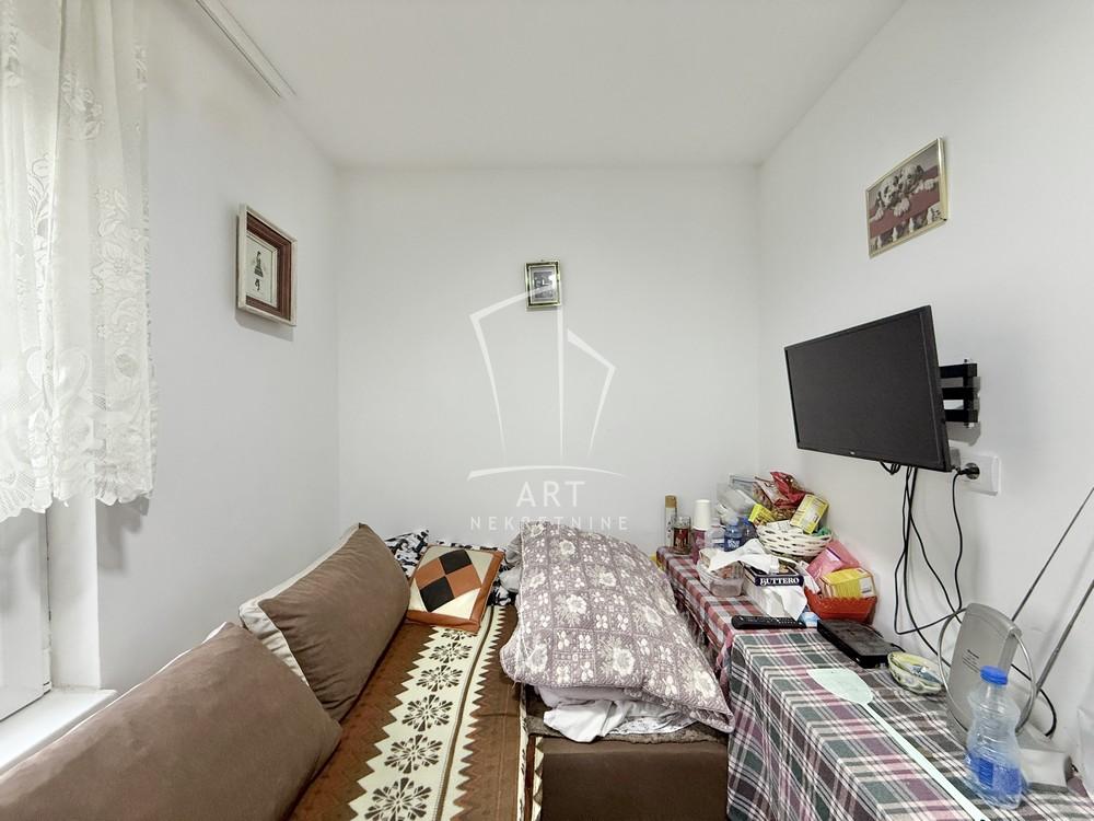 Slika 6 - Radete Stankovića, Trosoban stan na prodaju, 69m2, 115.000€