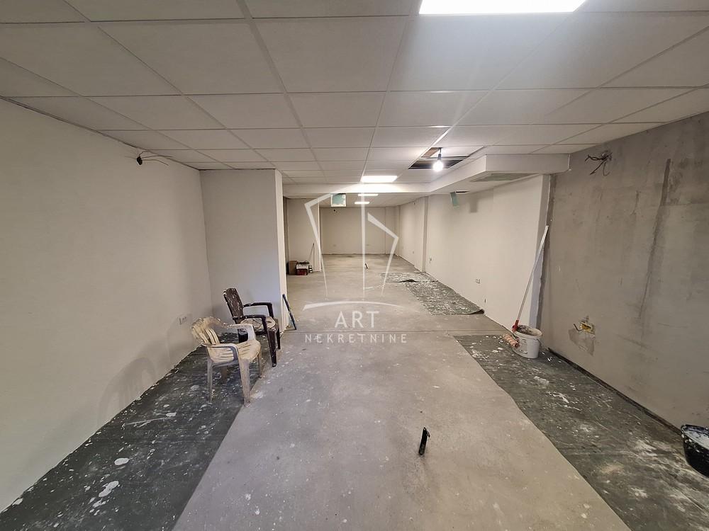 Slika 2 - Vojvode Stepe,  Lokal za izdavanje, 75m2, 3.000€