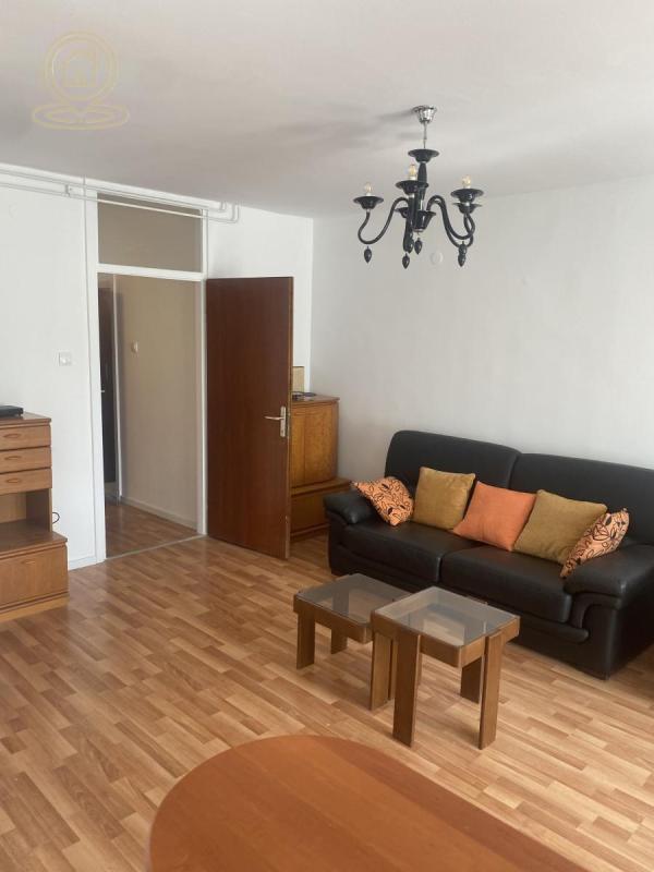 Slika 11 - Četvorosoban stan za izdavanje, 100m2, 1.400€