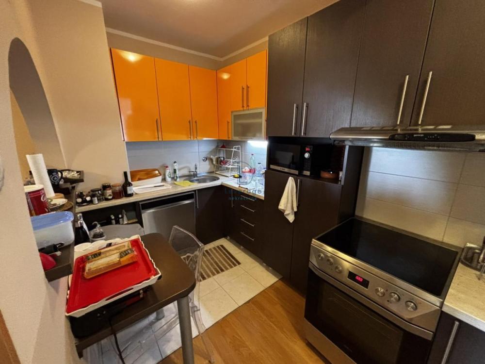 Slika 1 - Serdara Janka Vukotića, Trosoban stan na prodaju, 85m2, 170.000€