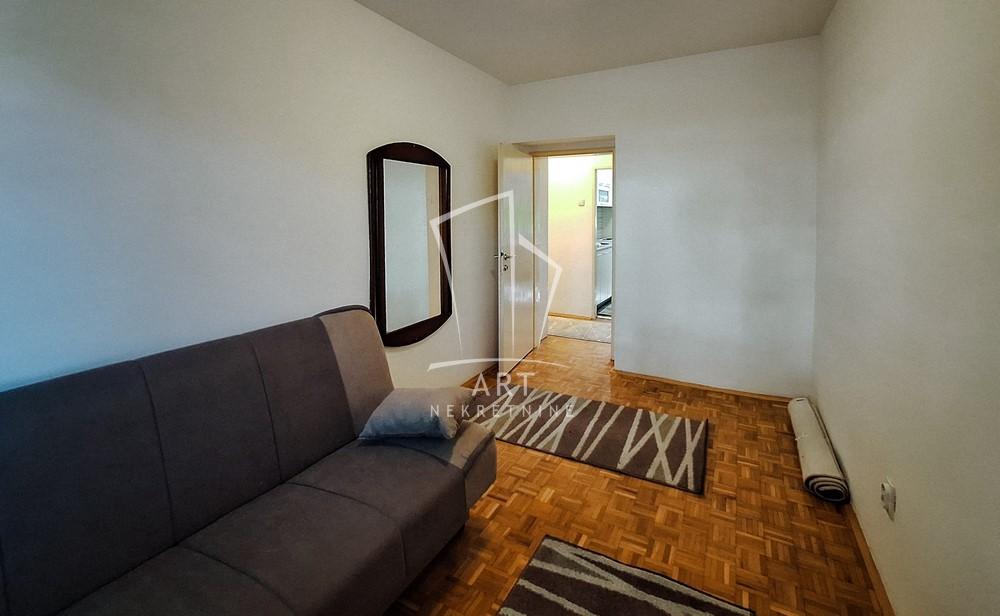 Slika 9 - Vojvode Stepe, Trosoban stan za izdavanje, 61m2, 600€