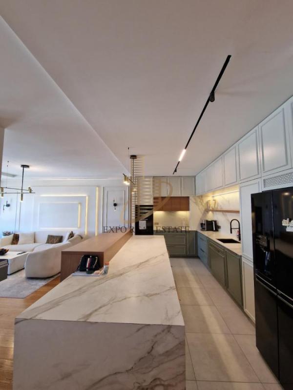 Slika 8 - Petosoban stan na prodaju, 164m2, 790.000€