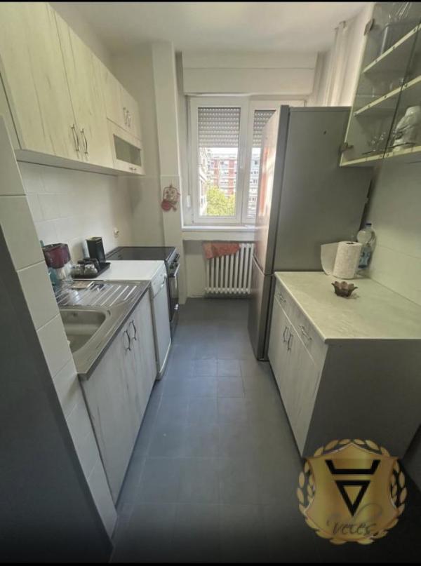 Slika 2 - Trosoban stan za izdavanje, 77m2, 850€