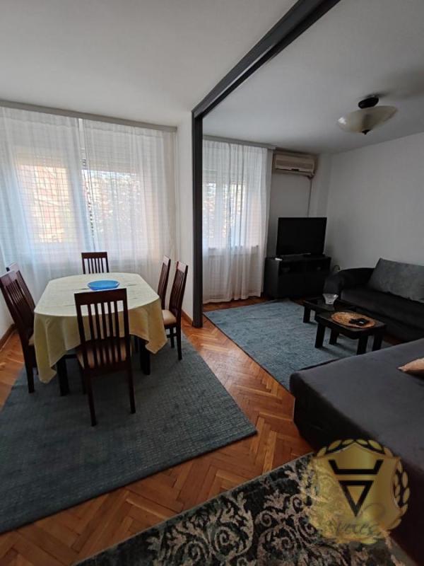 Slika 1 - Trosoban stan za izdavanje, 77m2, 850€