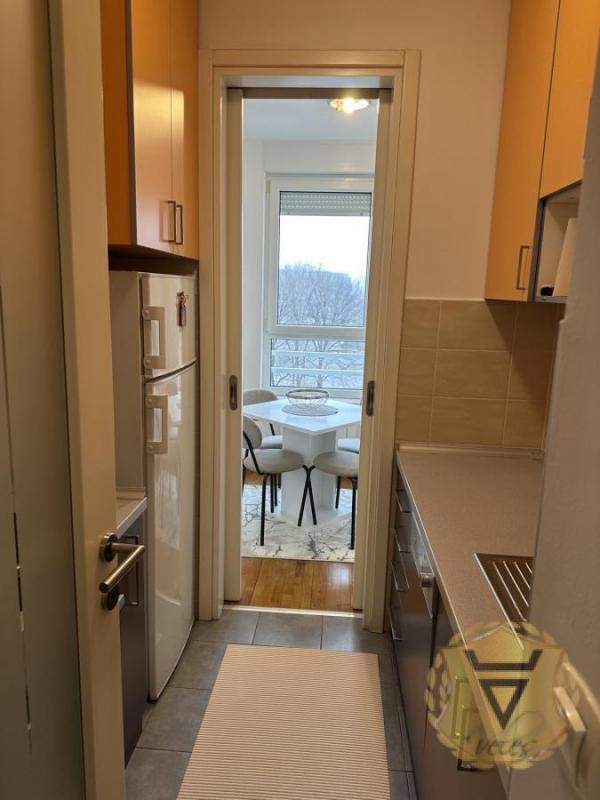 Slika 6 - Dvosoban stan za izdavanje, 53m2, 700€