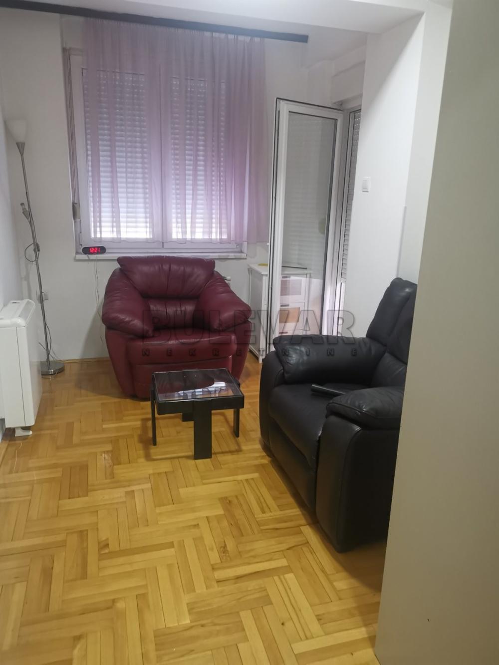 Glavna slika -Romanijska, Trosoban stan za izdavanje, 75m2, 380€